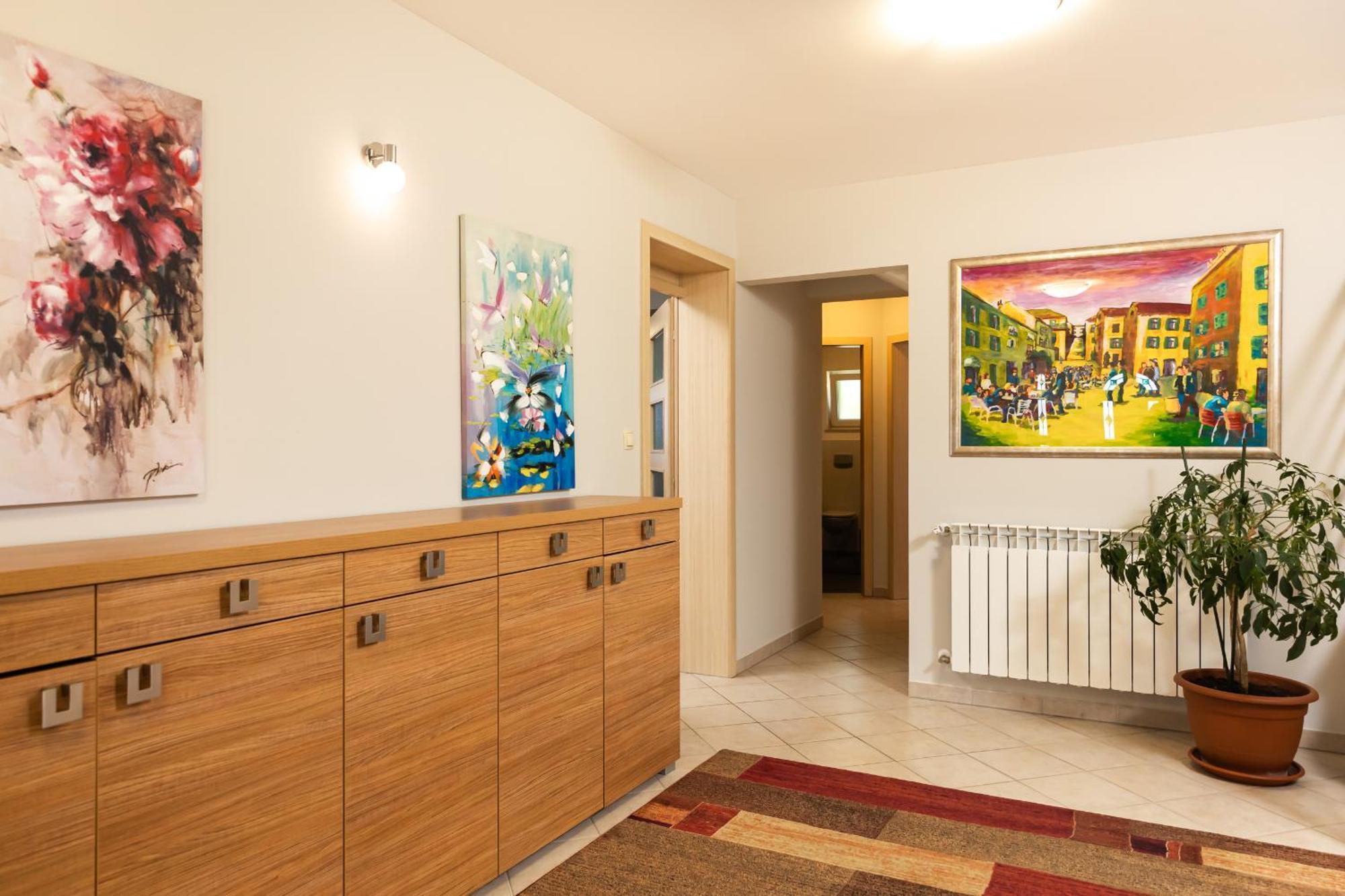 Villa Matko - Family Destination Zmijavci Exterior photo